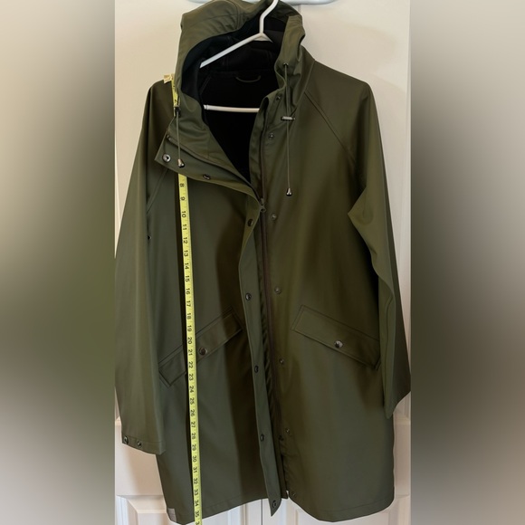 JARDINES DOMAINE green olive rain coat, collaboration with Sammy Sylvester - Picture 4 of 8